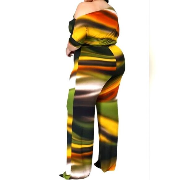 Women's Plus size colorful belted Jumpsuit - Picture 4 of 4